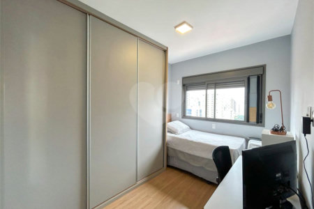 Apartamento à venda com 3 quartos, sendo 1 suíte, em Vila Guarani (z Sul), São Paulo, SP