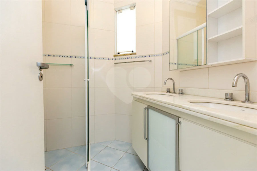 Casa no condomínio Condomínio Villa de São Paulo para venda com 2 quartos, sendo 2 suítes , 200m²