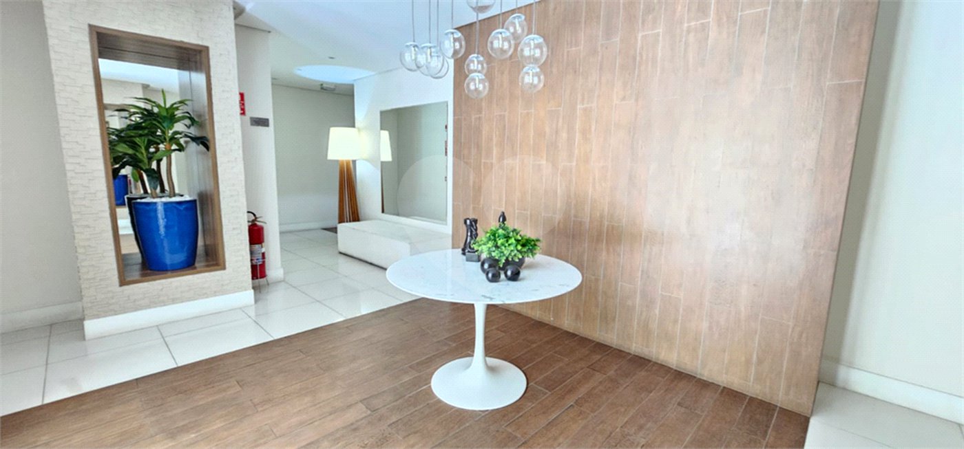 Apartamento à venda com 3 quartos, sendo 1 suíte, em Água Branca, São Paulo, SP