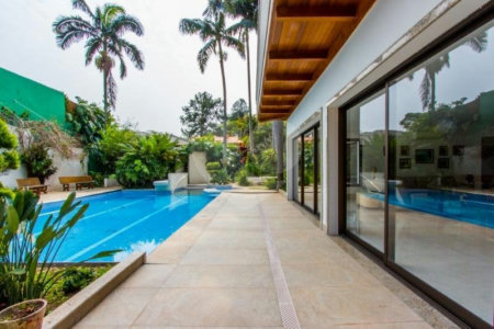 Casa Térrea à venda com 5 suítes em Jardim Marajoara, São Paulo, SP