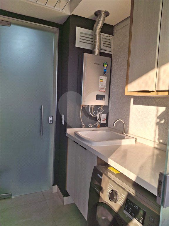 Apartamento à venda com 2 quartos, sendo 1 suíte,  em Ferreira, São Paulo, SP
