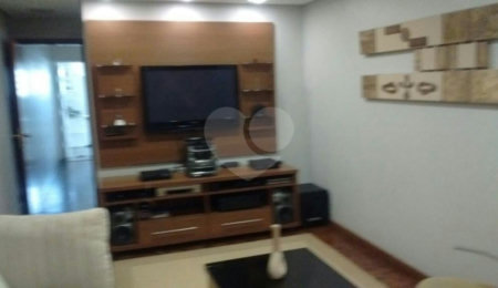 Sobrado à venda com 3 quartos, sendo 1 suíte,  em Tremembé, São Paulo, SP