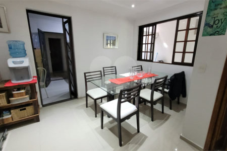 Casa de Vila à venda com 3 quartos, sendo 2 suítes, em Jardim Marajoara, São Paulo, SP