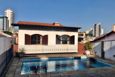 Sobrado à venda com 3 suítes em Jardim Franca, São Paulo, SP