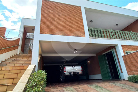 Casa à venda com 4 quartos, sendo 2 suítes, em Jardim Sumaré, Ribeirão Preto, SP