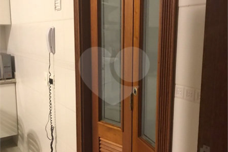 Casa à venda com 5 suítes no condomínio Jardim São Felipe, Atibaia - SP