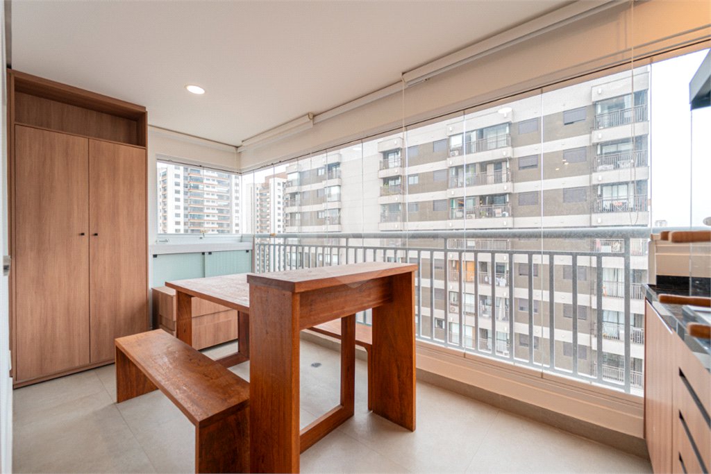 Apartamento à venda com 2 quartos, sendo 1 suíte, em Jardim Prudência, São Paulo, SP