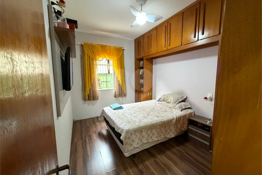 Sobrado à venda com 4 quartos, sendo 2 suítes,  em Vila Medeiros, São Paulo, SP