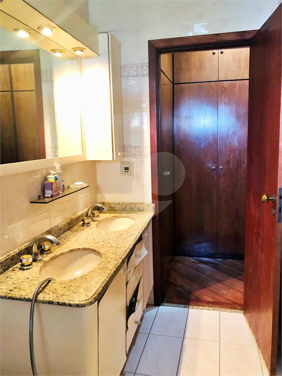 Sobrado à venda com 3 quartos, sendo 2 suítes,  em Mandaqui, São Paulo, SP