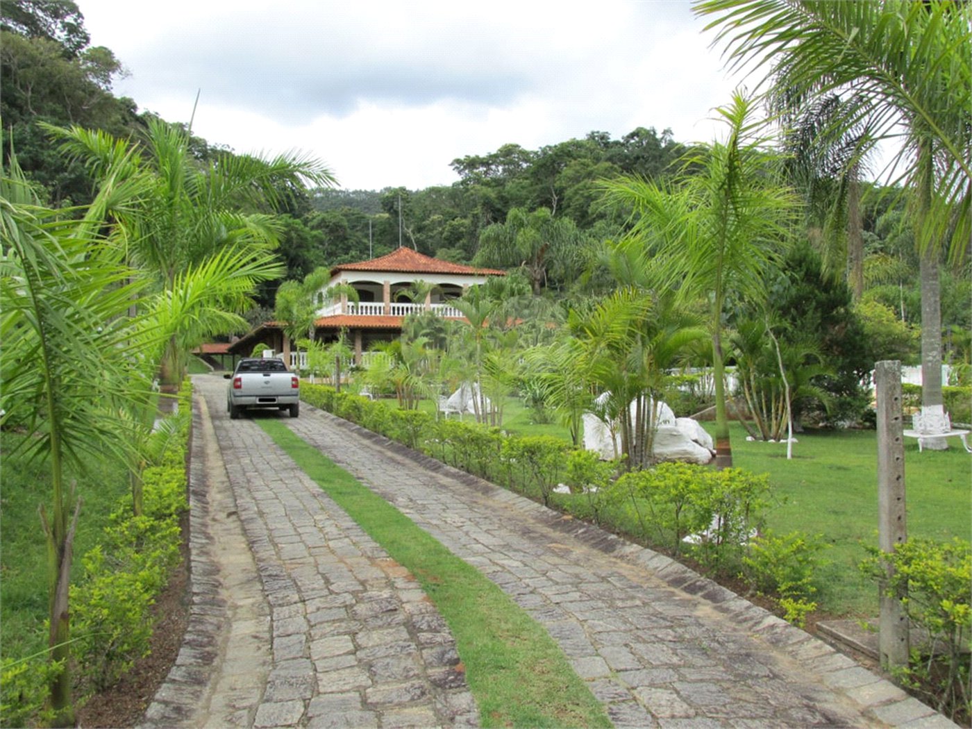 Sítio à venda com 4 suítes no Centro, Salesópolis, SP