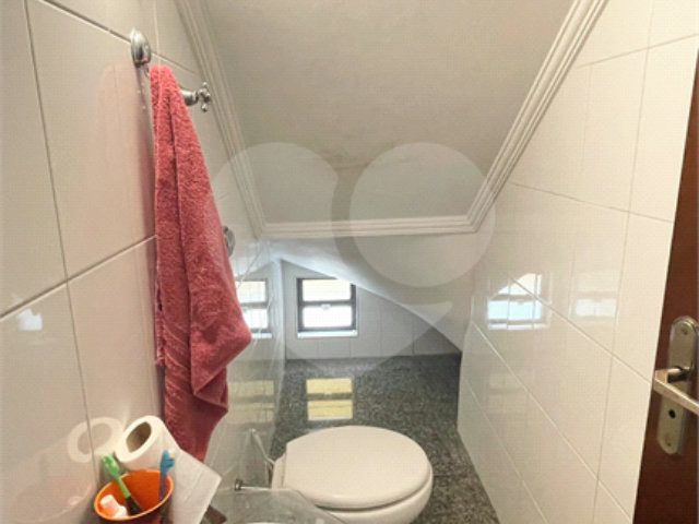 Sobrado à venda com 3 quartos, sendo 1 suíte,  em Vila Guilherme, São Paulo, SP