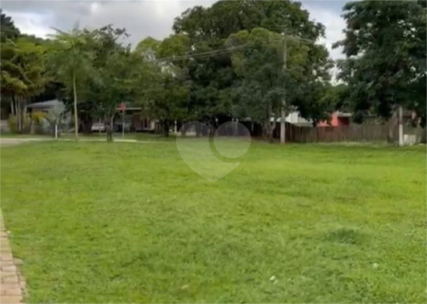 Terreno à venda no condomínio Vivendas do Lago, Sorocaba - SP