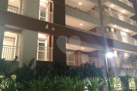 Apartamento à venda com 3 quartos, sendo 1 suíte, no Centro, São Bernardo do Campo, SP