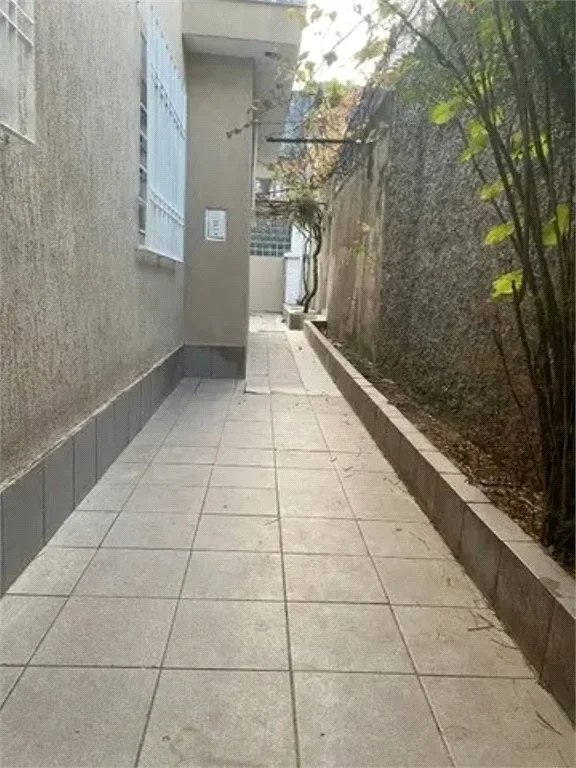 Sobrado à venda com 3 quartos em Jardim Arpoador, São Paulo, SP