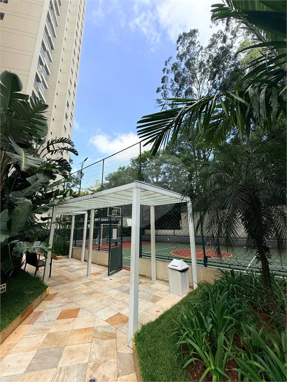 Apartamento à venda com 3 suítes em Vila Andrade, São Paulo, SP