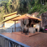 Casa à venda com 4 quartos, sendo 1 suíte, no condomínio Alpes da Cantareira, Mairiporã - SP