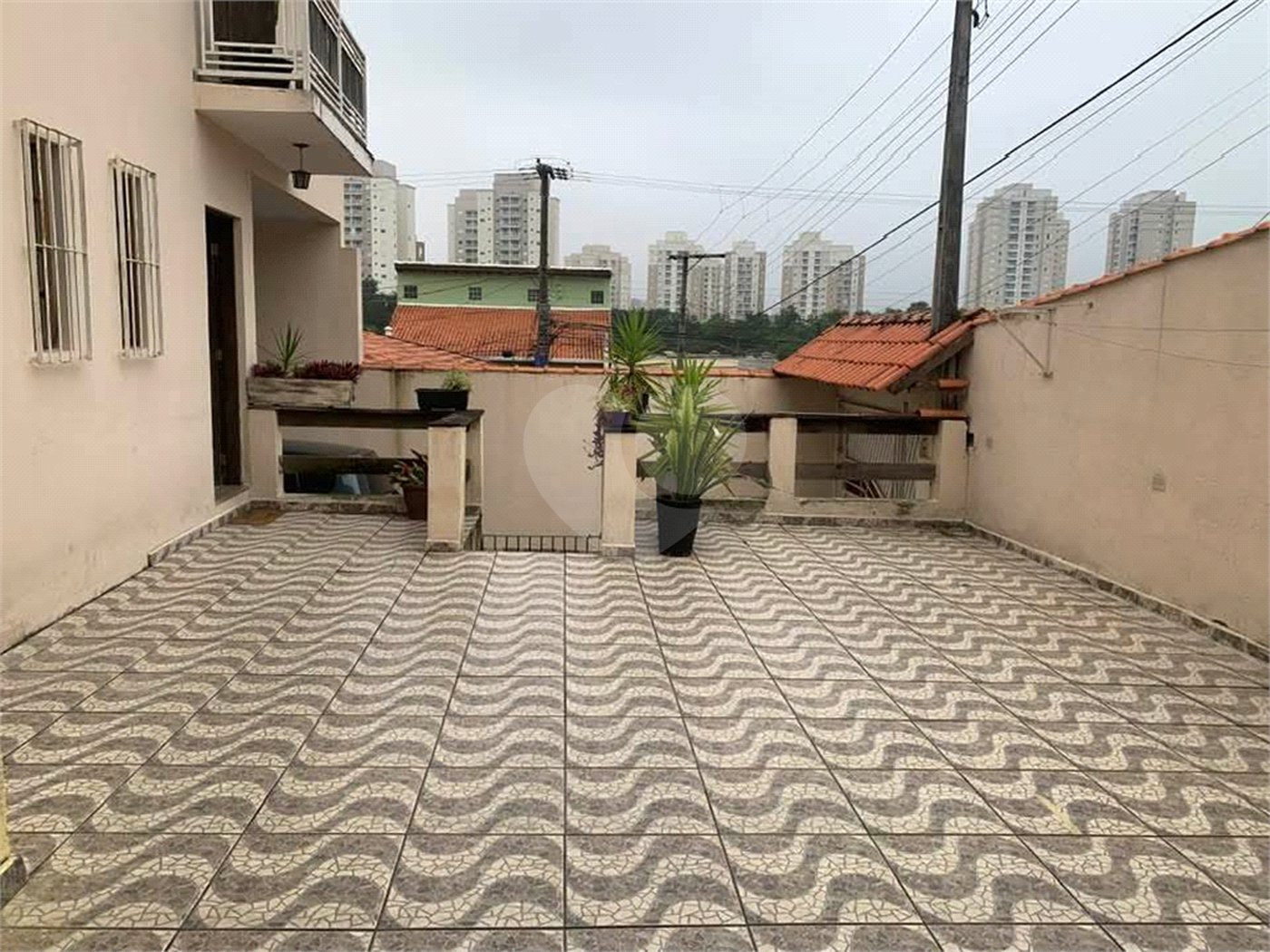 Sobrado à venda com 3 quartos, sendo 1 suíte, em Vila São Paulo, Mogi das Cruzes, SP