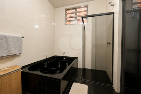 Casa de Vila à venda com 4 quartos, sendo 1 suíte, em Cupecê, São Paulo, SP