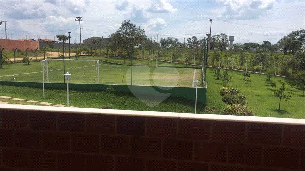 Chácara à venda com 3 quartos, sendo 1 suíte, no Centro, Araçoiaba da Serra, SP