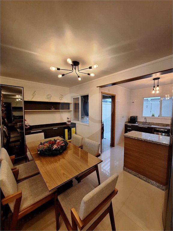 Casa à venda com 3 quartos, sendo 1 suíte, no condomínio Res San Raphael, São Paulo - SP