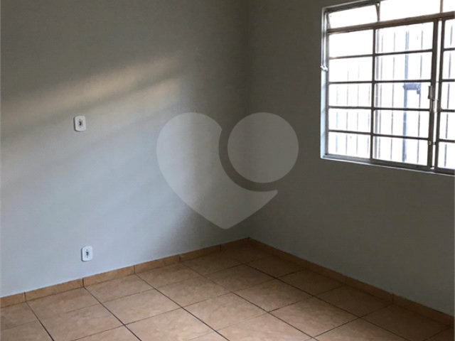 Casa à venda com 4 quartos em Vila Nova Cachoeirinha, São Paulo, SP