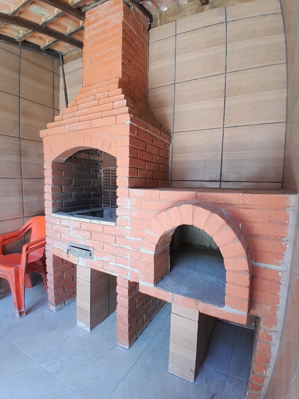 Casa à venda com 2 quartos, sendo 1 suíte, em Jardim Marabá, Mongaguá, SP