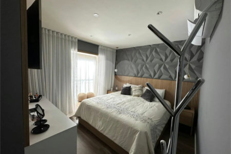 Apartamento à venda com 3 suítes em Jardim Arpoador, São Paulo, SP