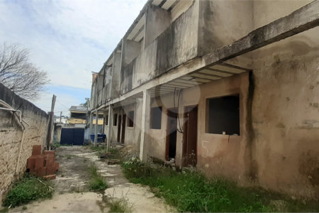 Casa à venda com 2 quartos em Campo Grande, Rio de Janeiro, RJ