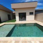 Casa à venda com 3 suítes no condomínio Via Castelli, Louveira - SP