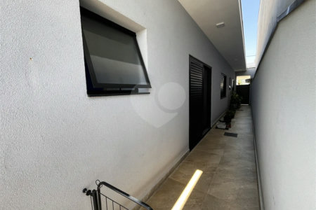 Casa à venda com 3 quartos, sendo 1 suíte, no condomínio Phytus, Itupeva - SP