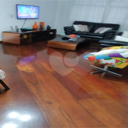 Sobrado à venda com 3 quartos, sendo 2 suítes, em Jardim Santa Emília, São Paulo, SP