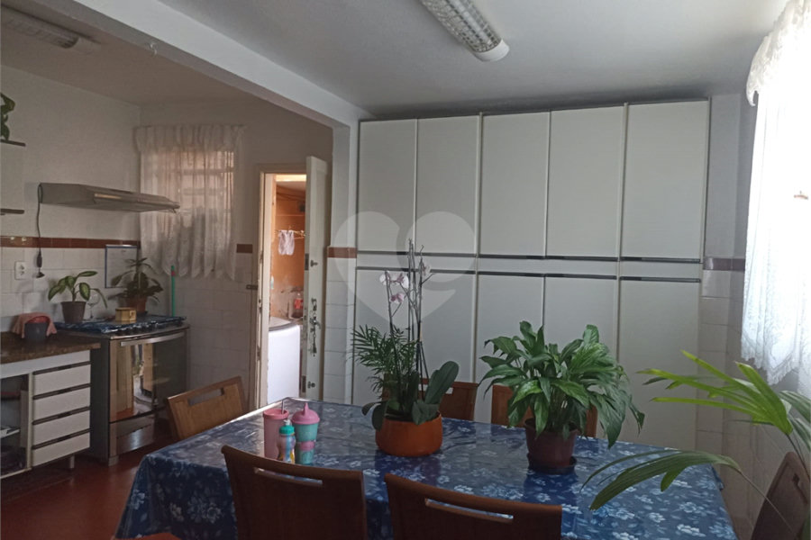 Sobrado à venda com 2 quartos em Tremembé, São Paulo, SP