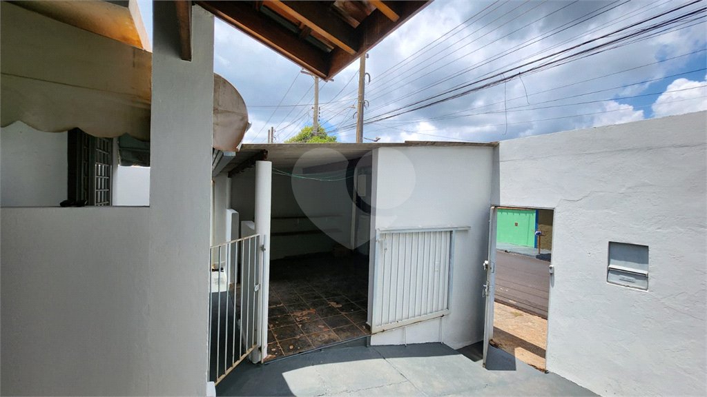 Casa à venda com 2 quartos, sendo 1 suíte, em Vila Suconasa, Araraquara, SP