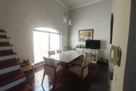 Casa para alugar com 3 quartos, sendo 1 suíte, em Jardim Sorocabano, Sorocaba, SP