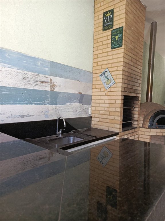 Casa à venda com 4 quartos, sendo 1 suíte, no condomínio Atlantico Sul, Rio de Janeiro - RJ