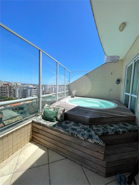 Cobertura à venda com 3 suítes em Braga, Cabo Frio, RJ