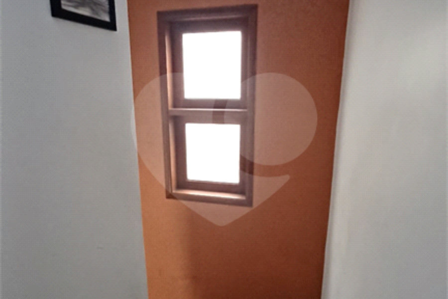 Casa à venda com 3 quartos, sendo 1 suíte, no condomínio Residencial Morada do Horto, São Paulo - SP