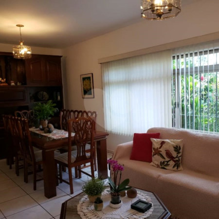 Casa à venda com 3 quartos em Vila Tiradentes, São Paulo, SP
