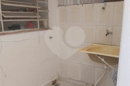 Sobrado à venda com 2 quartos em Quarta Parada, São Paulo, SP