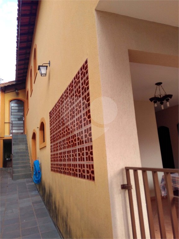 Casa à venda com 4 quartos, sendo 2 suítes, em Jardim Paulista, Atibaia, SP