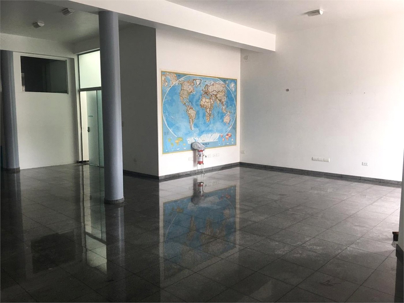 Salão Comercial para alugar em Cidade Satélite, Atibaia, SP