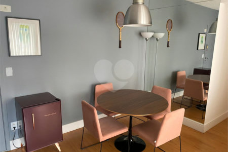 Apartamento à venda com 2 quartos em Saúde, São Paulo, SP