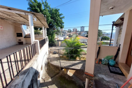 Casa à venda com 4 quartos em Vila Bonilha, São Paulo, SP
