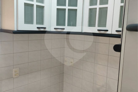 Apartamento à venda com 3 quartos, sendo 1 suíte, em Indianópolis, São Paulo, SP
