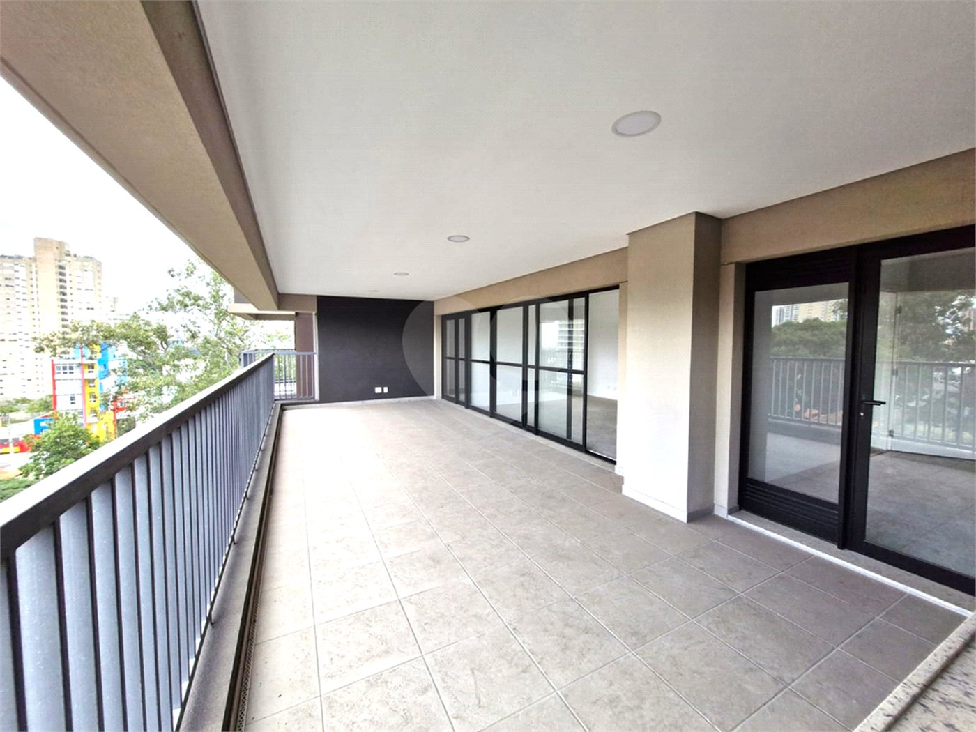 Apartamento à venda com 3 suítes em Alto da Boa Vista, São Paulo, SP
