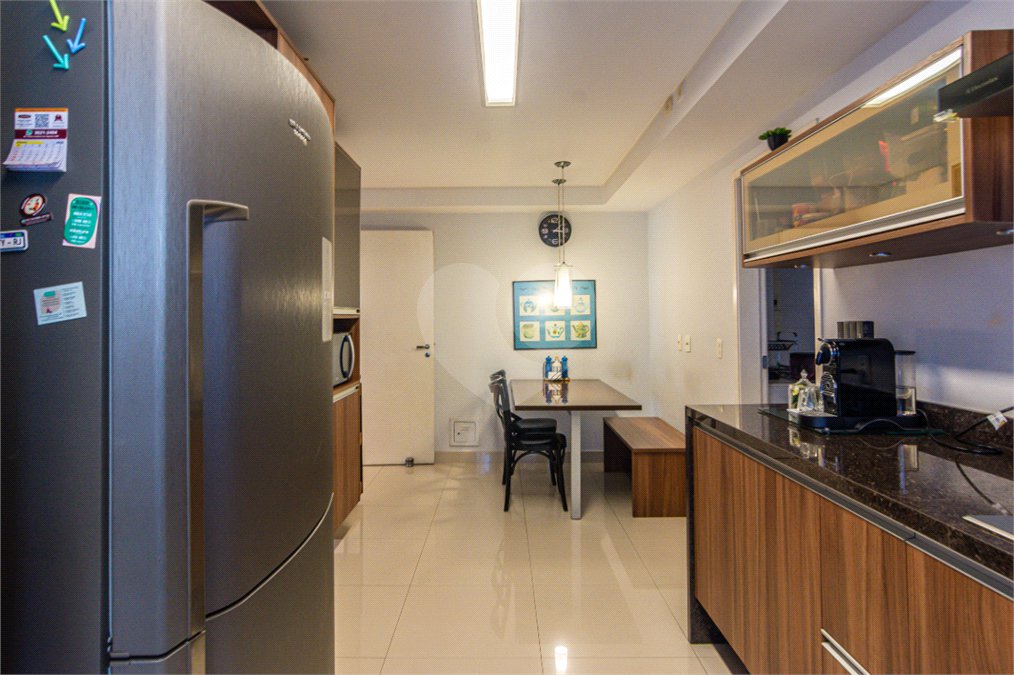 Apartamento à venda com 3 suítes em Granja Julieta, São Paulo, SP