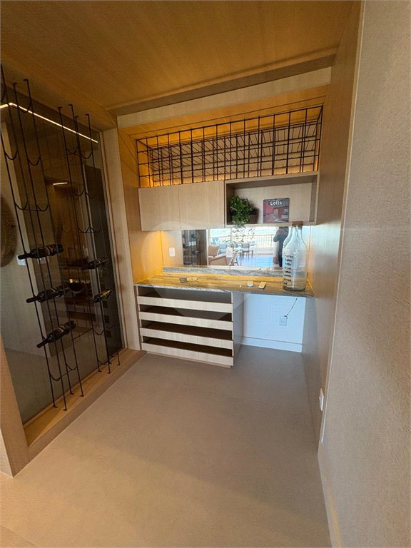Apartamento à venda com 3 suítes em Urbanova, São José dos Campos, SP
