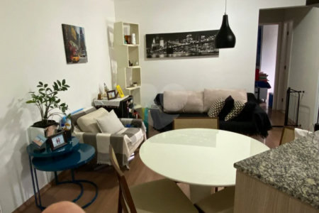 Apartamento com 48m², 2 quartos, garagem, à venda na Vila Nova Cachoeirinha