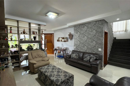 Casa à venda com 3 suítes no condomínio Residencial Villa dos Inglezes, Sorocaba - SP