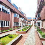 Casa à venda com 3 quartos, sendo 1 suíte,  no condomínio Ouro Verde, Guarulhos - SP